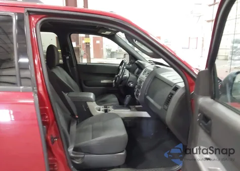 2011 Ford Escape Xlt from USA, damaged, VIN 1FMCU0DG2BKB59758